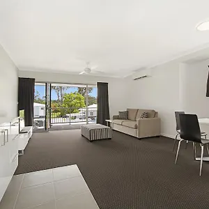 Luxury 4* Cooroy